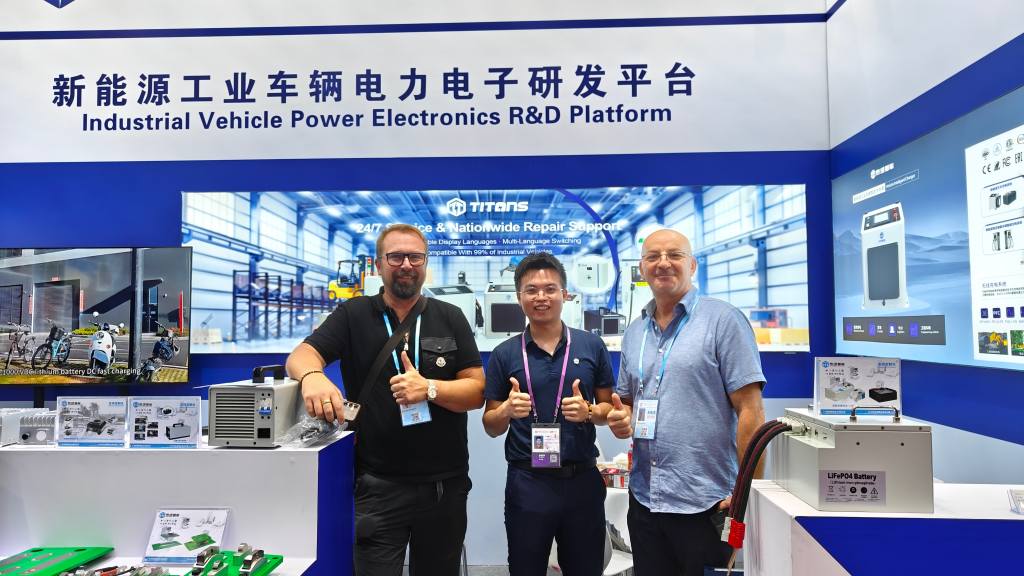 4bc6844a2516d5929bb56eae04c89af8(1) 4bc6844a2516d5929bb56eae04c89af8(1)