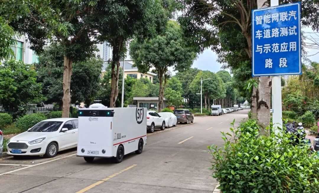 8b00f4dae71f8f5b74d125be7cd37d81